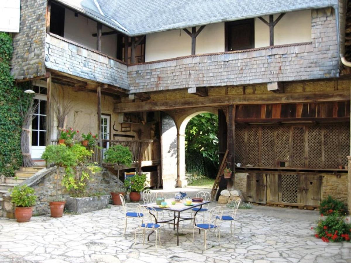 La Ferme Dague Bed and Breakfast Lasseube Eksteriør billede