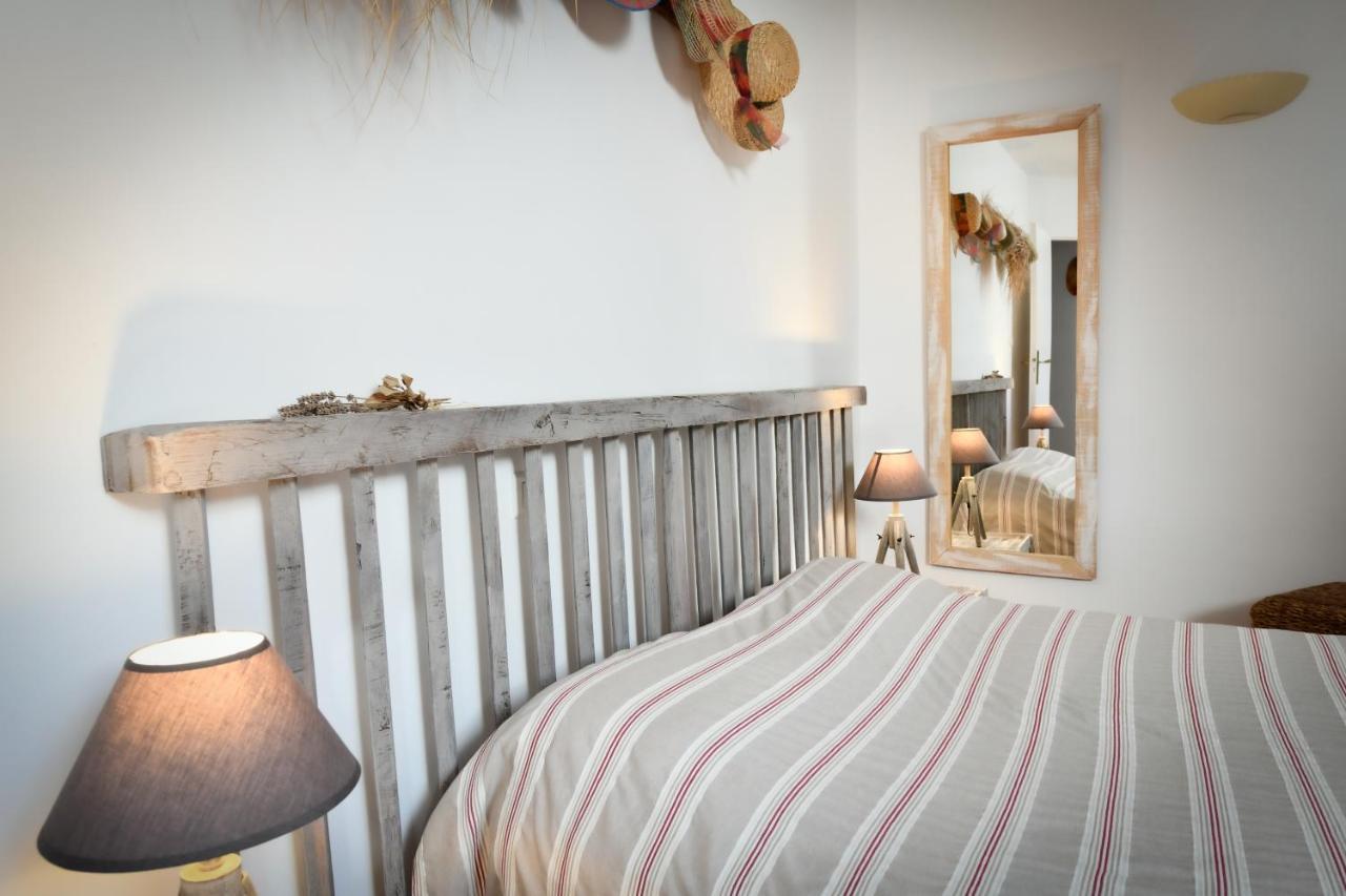 La Ferme Dague Bed and Breakfast Lasseube Eksteriør billede